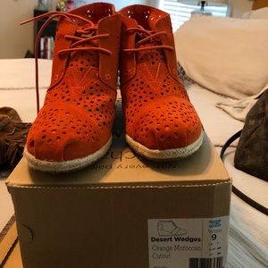 Toms cutout orange booties NEVER WORN